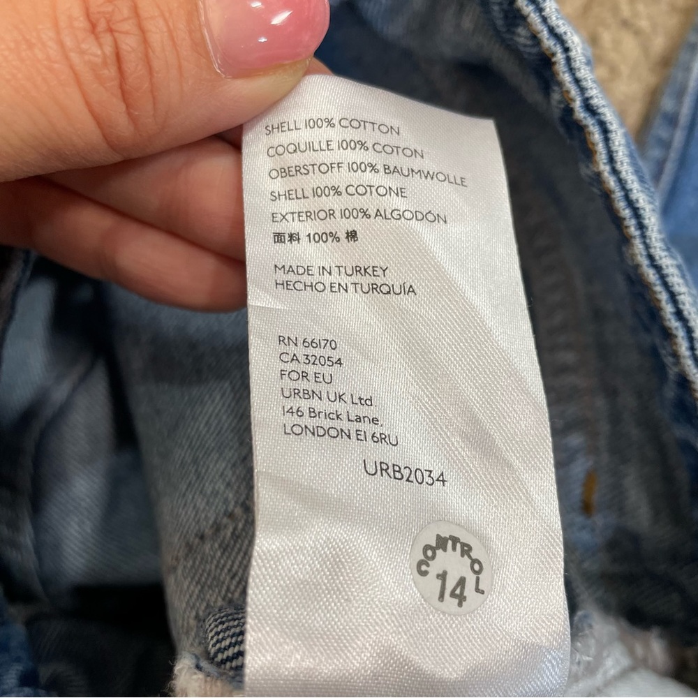 UO BDG High Rise Vintage Straight Jeans - Picture 4 of 7